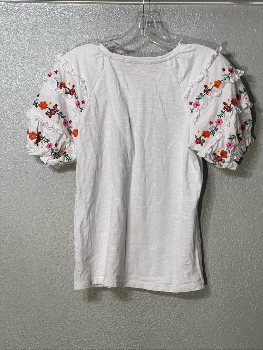 Boden White Tee with Floral Embroidered Ruffle Sleeves - Size 4 - Picture 4 of 4